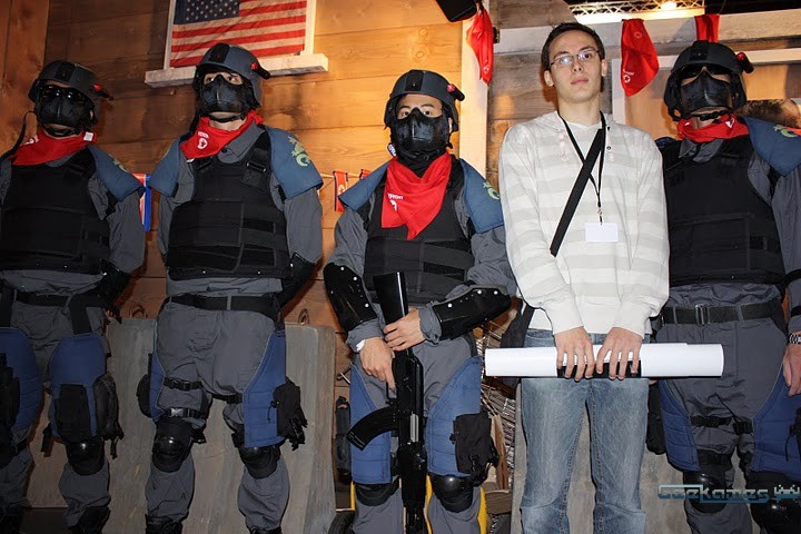 http://www.gamerobs.com/geekames/fichiers/2010/10/30/1288472339.jpg